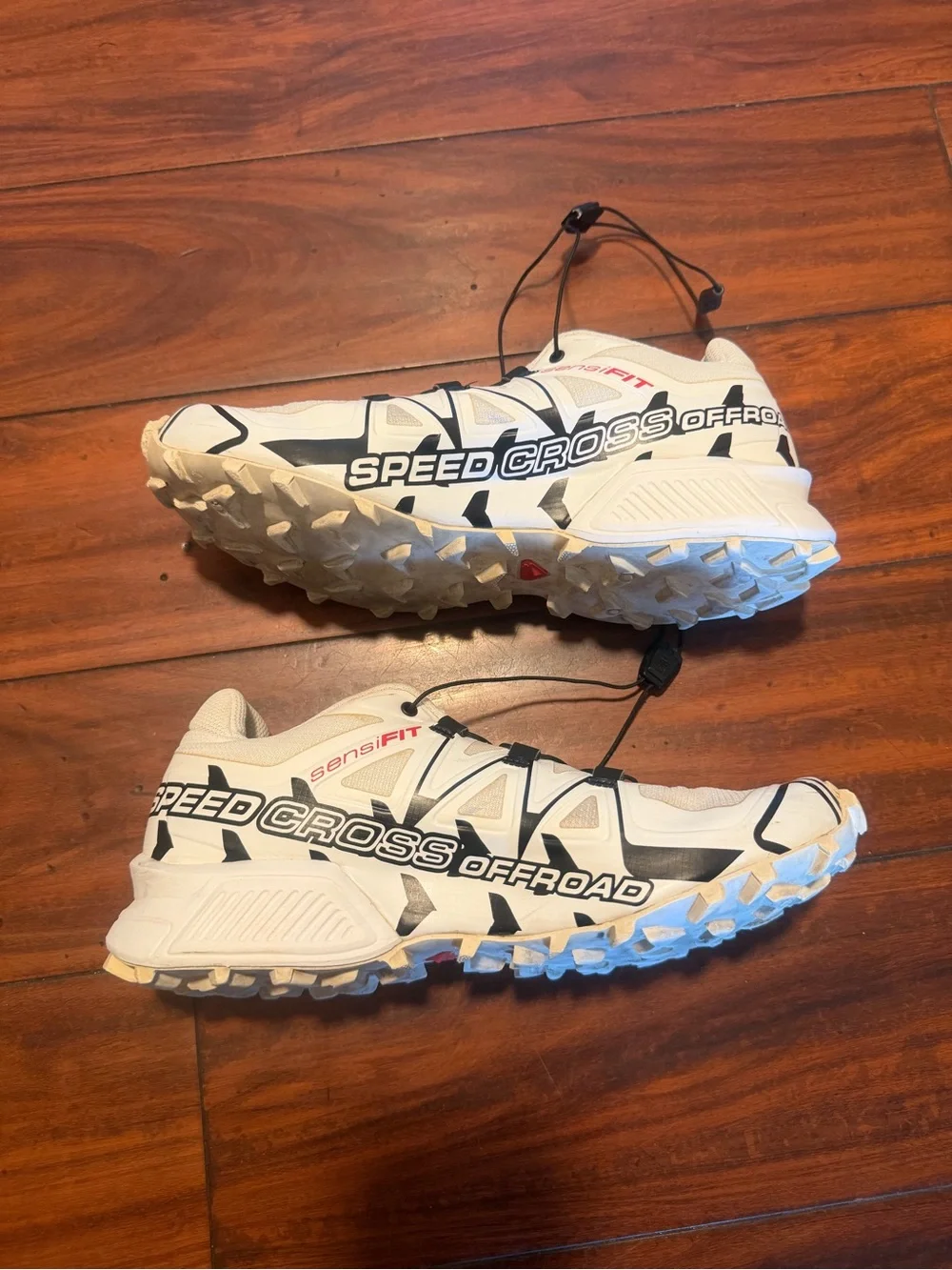 Salomon White and Black speed cross offroad unisex shoes